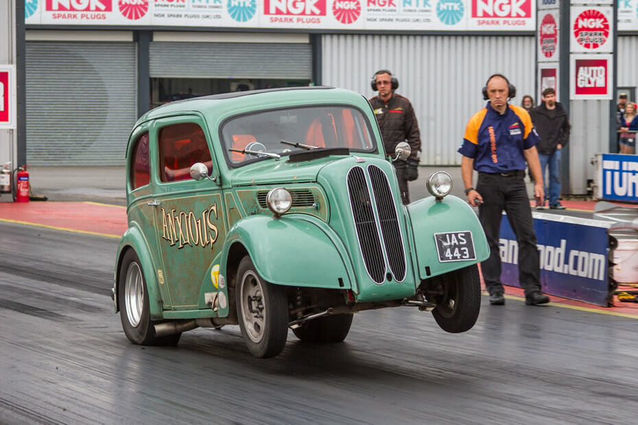 example of an old car accelerating extensively from rest