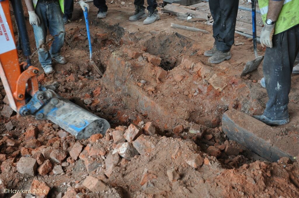 The footings of the central column from the collapsed building had been undermined and failed in bearing