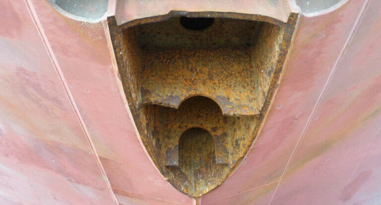 Failure of a ship rudder