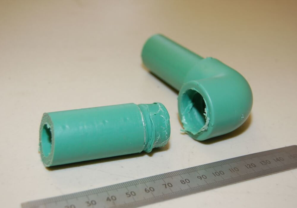 Failure of a plastic welded pipe joint