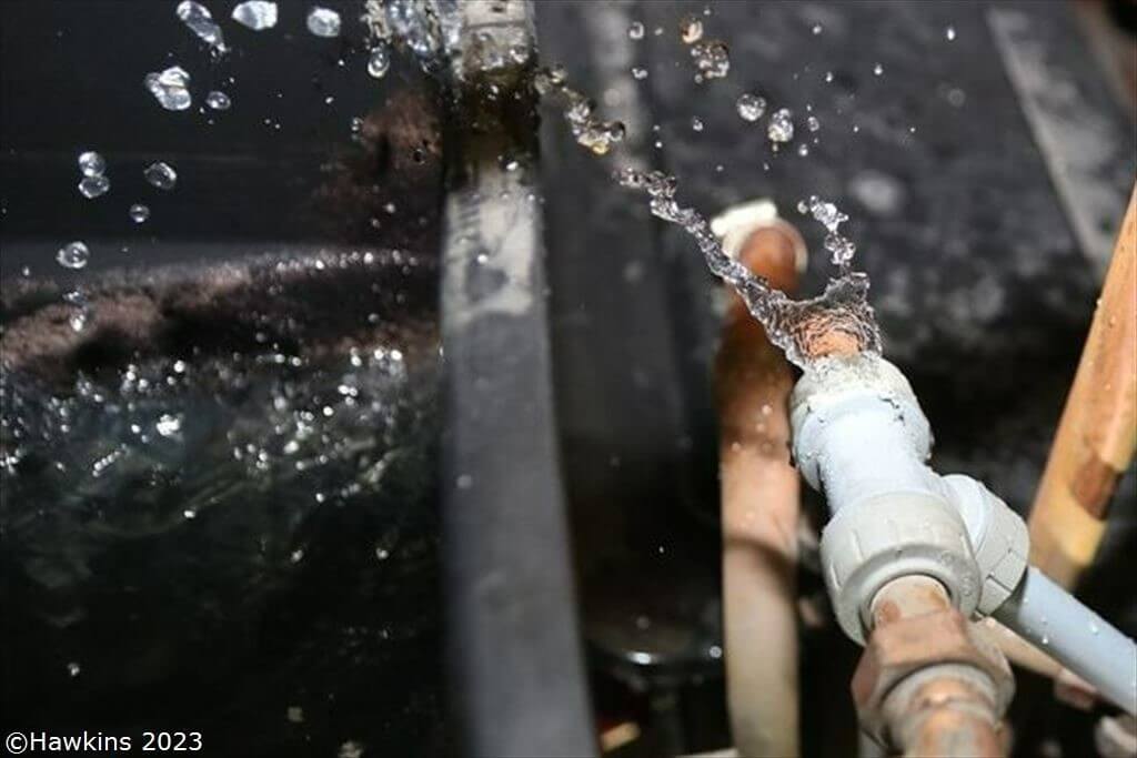 Escape of water from push-fit pipe fitting