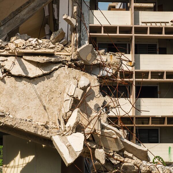 Building Collapse following a seismic